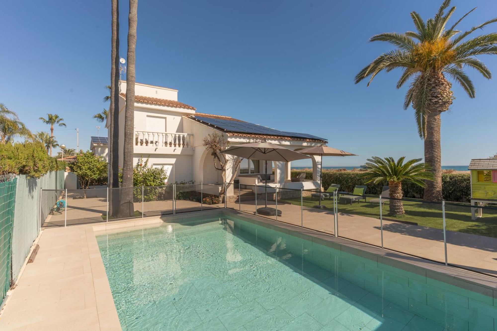 Exquisita Villa Frente Al Mar サグント エクステリア 写真